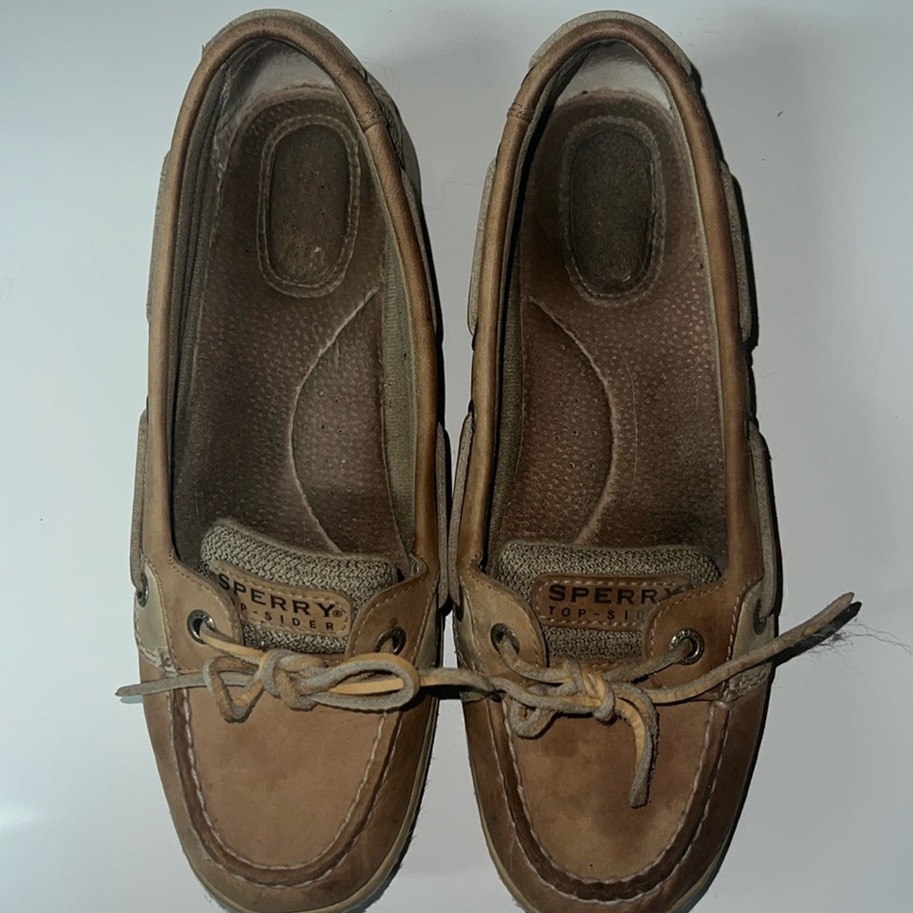 Sperry top-slider.